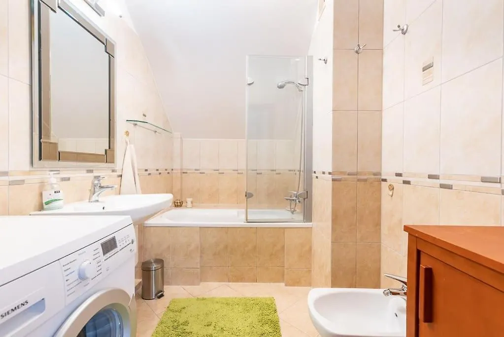 Apartment In The Heart Of Gdansk